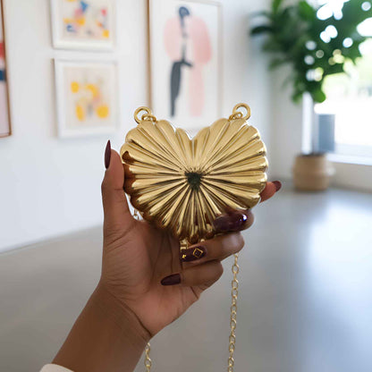 Mini Heart Clutch