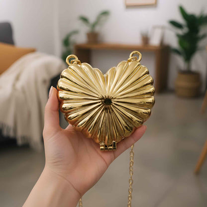 Mini Heart Clutch